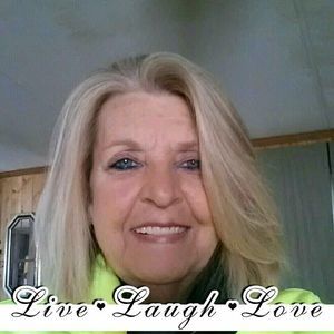 Meet your Posher, Phyllis